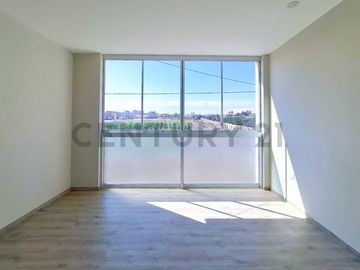 SE VENDE CASA EN ESTRENO EN TACNA