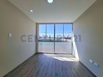 SE VENDE CASA EN ESTRENO EN TACNA