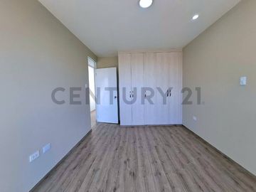 SE VENDE CASA EN ESTRENO EN TACNA