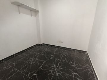 VENTA CASA  DE 4 NIVELES VEHICULAR SECTOR SAMARIA-PEREIRA