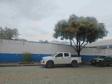 Alquiler de departamento en planta baja en Sauces 7 frente a la Academia Naval Guayaquil