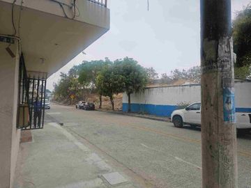 Alquiler de departamento en planta baja en Sauces 7 frente a la Academia Naval Guayaquil