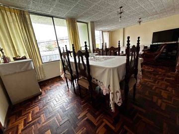 Departamento con amplia terraza privada en venta en Cotocollao- Ponceano