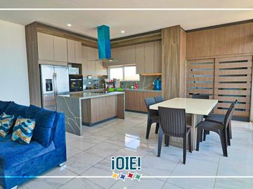 En Venta: Departamento Esquinero con Vista Al Mar en Manta