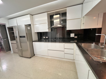 SE VENDE CASA EN ALAMOS PEREIRA