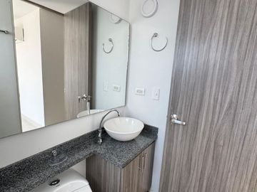 APARTAMENTO EN VENTA PORTANOVA SERENA DEL MAR, SEGUNDO PISO