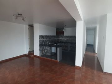 Venta de Casa San Juan de Miraflores  4 pisos