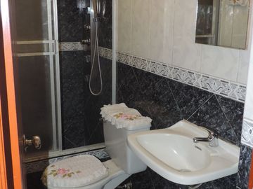 Venta de Casa San Juan de Miraflores  4 pisos
