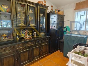 Guayllabamba, Casa amplia en terreno de 1500 m²