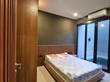 Brand New 3 bedrooms Villa dekat Canggu - Padang Indah Padonan