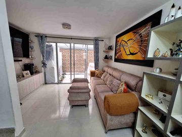 ,🏠vendo hermosa casa Duplex Pereira