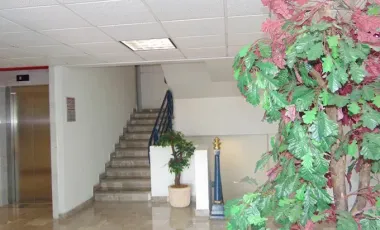 Oficina en renta con Excelente Ubicación en Zona Dorada de Irapuato, M5 INT. 5