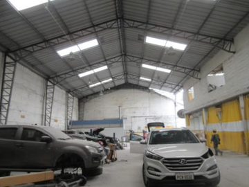 Propiedad comercial, apta para empresas, Instituciones, Consesionario, Proyecto Habitacional