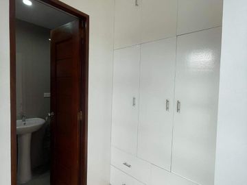 For Sale-10M-Preselling Single Detached House & Lot w/Master's Bedroom w/ Toilet & Bath & 4 Bedrooms, located at Brgy. Mabini, Lipa City, Batangas