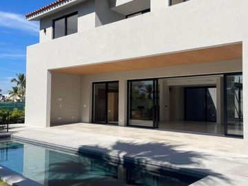 Residencia de Lujo en venta en Los Tigres Residencial – Nuevo Vallarta.