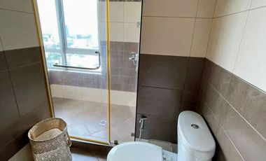 🌟 FOR LEASE: Spacious 2BR Suite with Parking in Sapphire Residences, BGC - Php 85,000/Month 🏙️