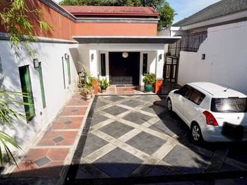 Alabang Hills | Three Bedroom 3BR House and Lot for Sale in Alabang Hills, Muntilupa