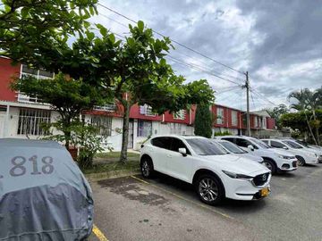 🏠vendo linda casa duplex sector San Juaquin