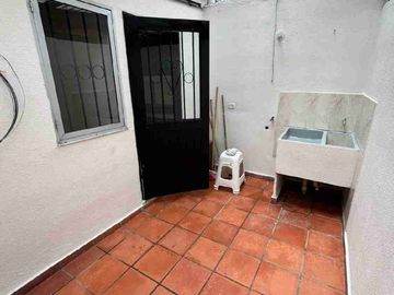 🏠vendo linda casa duplex sector San Juaquin