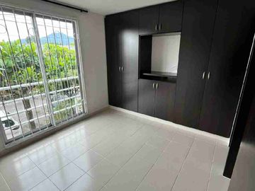 🏠vendo linda casa duplex sector San Juaquin