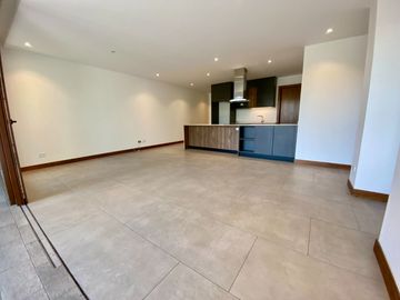 Alquiler Departamento 2 Dormitorios con terraza en Urbanización Intervalles Cumbayá