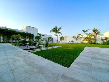 CASA DE 1043 M2 EN VENTA DE 4 RECÁMARAS EN DZITYA