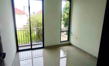 Dijual Rumah Kota Wisata Cibubur