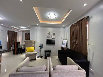 FOR SALE: HOUSE & LOT IN THE HEART OF TAGAYTAY | READY FOR OCCUPANCY