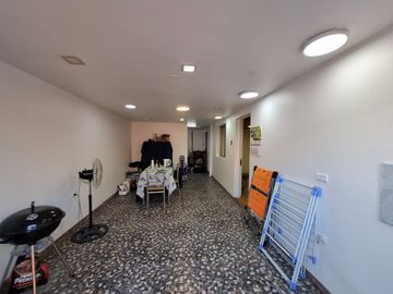 Valle del Yelcho. 5 D 3 baños, 138 en 84 de terreno, Huechuraba