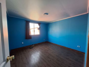 Valle del Yelcho. 5 D 3 baños, 138 en 84 de terreno, Huechuraba