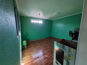 Valle del Yelcho. 5 D 3 baños, 138 en 84 de terreno, Huechuraba