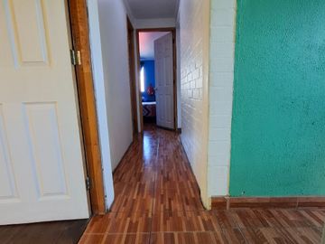 Valle del Yelcho. 5 D 3 baños, 138 en 84 de terreno, Huechuraba