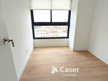 Departamento moderno con áreas comunes en venta – Piso 8 en Velasco Astete y Caminos del Inca, Surco