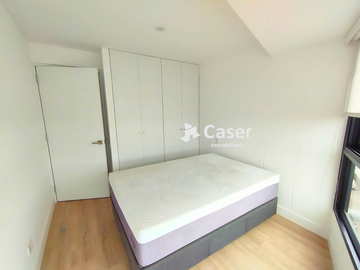 Departamento moderno con áreas comunes en venta – Piso 8 en Velasco Astete y Caminos del Inca, Surco
