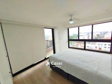 Departamento moderno con áreas comunes en venta – Piso 8 en Velasco Astete y Caminos del Inca, Surco