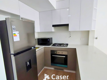 Departamento moderno con áreas comunes en venta – Piso 8 en Velasco Astete y Caminos del Inca, Surco
