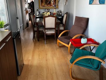 VENTA DE CASA DE TRES PISOS MAS ESTACIONAMIENTO  , URB. SAN JOAQUIN CALLAO $ 253,000
