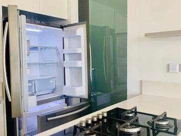 HERMOSO APARTAMENTO CON PERMISO DE RENTA VISTA AL MAR - SAMARIA