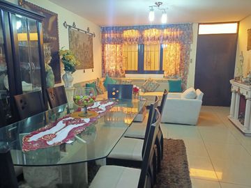 VENTA DE CASA EN EXCLUSIVA URBANIZACIÓN SANTA LEONOR EN CHORRILLOS