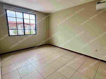 Se vende casa en Urbanización Terranostra