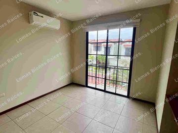Se vende casa en Urbanización Terranostra