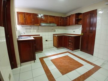 VENDO DPTO EN SAN BORJA 90.55 M2 FRENTE A PARQUE