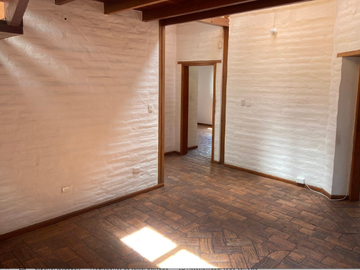 ESPECTACULAR CASA DE UNA PLANTA EN RENTA – ESTILO CAMPESTRE! VALLE DE LOS CHILLOS