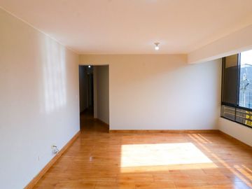 VENDO DPTO CON COCHERA EN VALLE HERMOSO ,SURCO