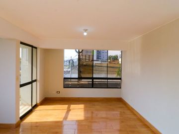 VENDO DPTO CON COCHERA EN VALLE HERMOSO ,SURCO