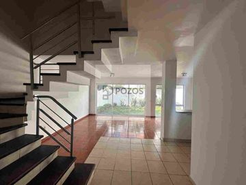 Oportunidad única: Casa con jardín en Bonanza, Metepec