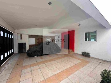 Oportunidad única: Casa con jardín en Bonanza, Metepec