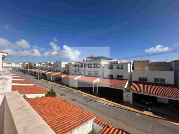 Oportunidad única: Casa con jardín en Bonanza, Metepec