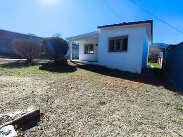 Oportunidad, dos casas en La Falda