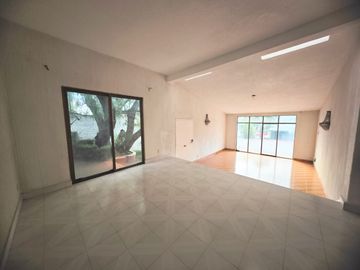 CASA EN VENTA LOMAS DE LA HACIENDA ATIZAPAN